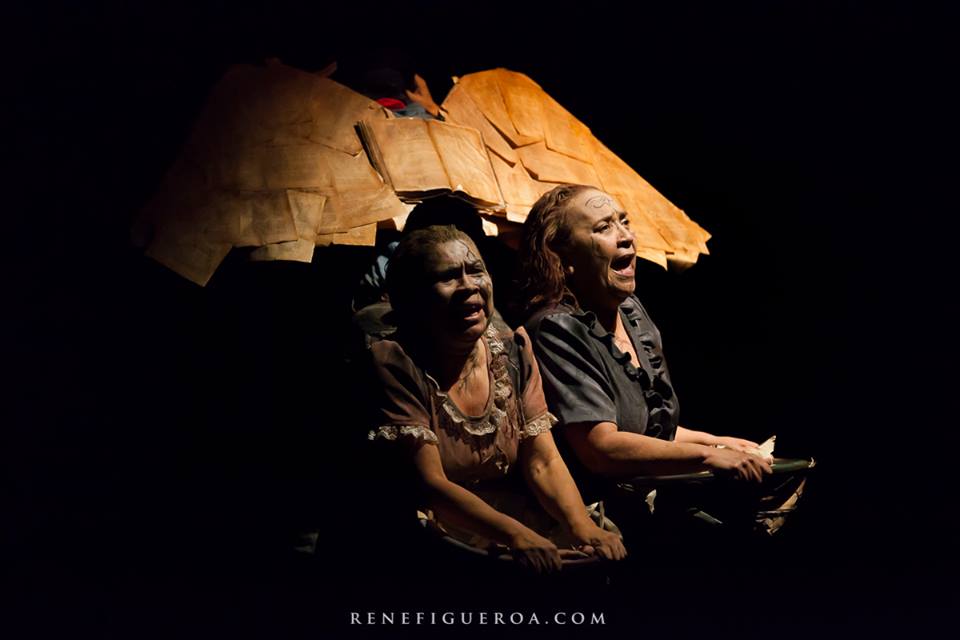 "Bandada de pájaros" de Jorgelina Cerritos se presenta en el Teatro Luis Poma del 25 al 28 de octubre. Fotografía: René Figueroa.